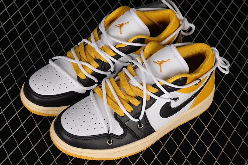 All categories Air Jordan Jordan series basketball shoes Air Jordan 1 Low Z version Air Jordan 1 Low AJ1 Joe 1 customized version Vibe flavor deconstruction Sports culture basketball shoes 553560-171